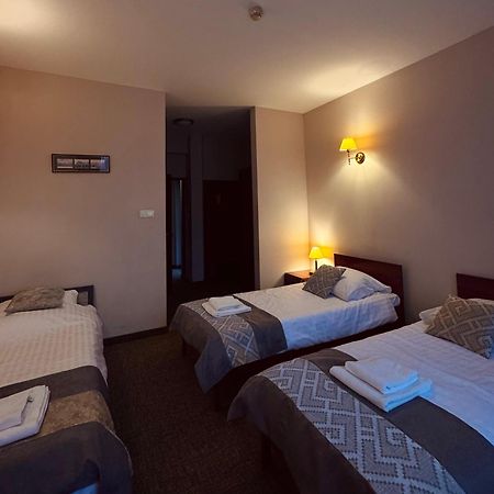 Hotel Kameralny Kielce Kültér fotó
